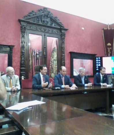 ©Ayto.Granada: EL COMPLEJO DEPORTIVO NÚÑEZ BLANCA ACOGE EL DOMINGO LA II CARRERA SOLIDARIA DE LA SALUD ©Ayto.Granada: EL COMPLEJO DEPORTIVO NÚÑEZ BLANCA ACOGE EL DOMINGO LA II CARRERA SOLIDARIA DE LA SALUD